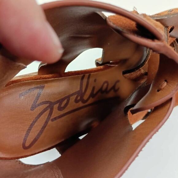 ZODIAC Women's‎ "Camila" Rust Suede Cut Out Open Toe Zip Booties Block Heel 8.5M - Picture 6 of 8